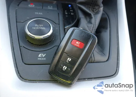 2020 Toyota Rav4 Hybrid Xle z USA, uszkodzony, nr VIN 4T3RWRFV0LU006992